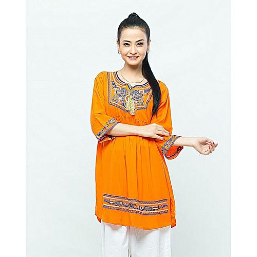 /2018/05/aeys-orange-embroidered-kurti-for-women-a518-image1.jpeg