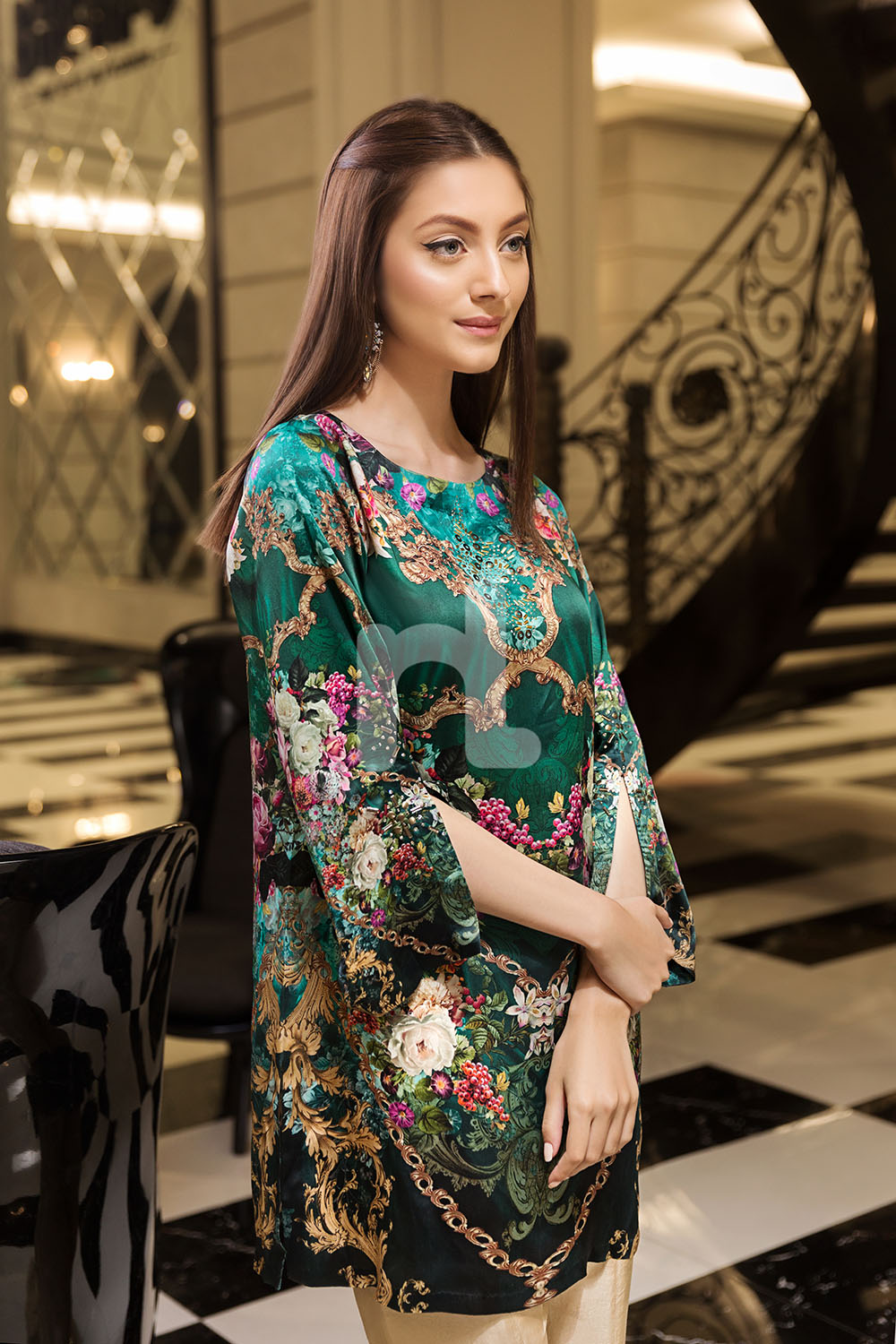 /2018/05/nishat-linen-eid-collection-2018-ps18-284-green-digital-printed-stitched-silk-shirt-1pc-image1.jpeg