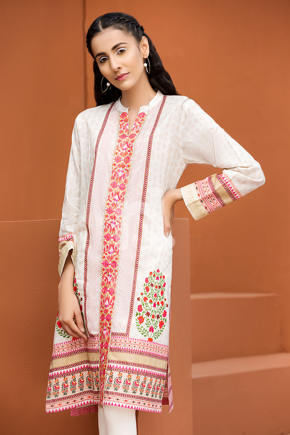 /2018/05/nishat-linen-eid-collection-pe18-50-beige-embroidered-stitched-lawn-shirt1pc-image1.jpeg