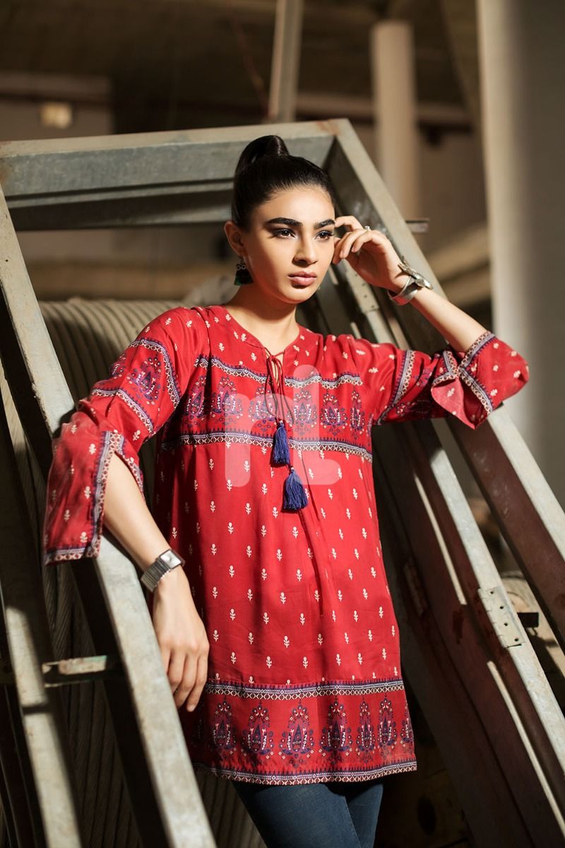 /2018/09/nishat-linen-ps18-292-red-digital-printed-stitched-micro-modal-fusion-top-1pc-image1.jpeg