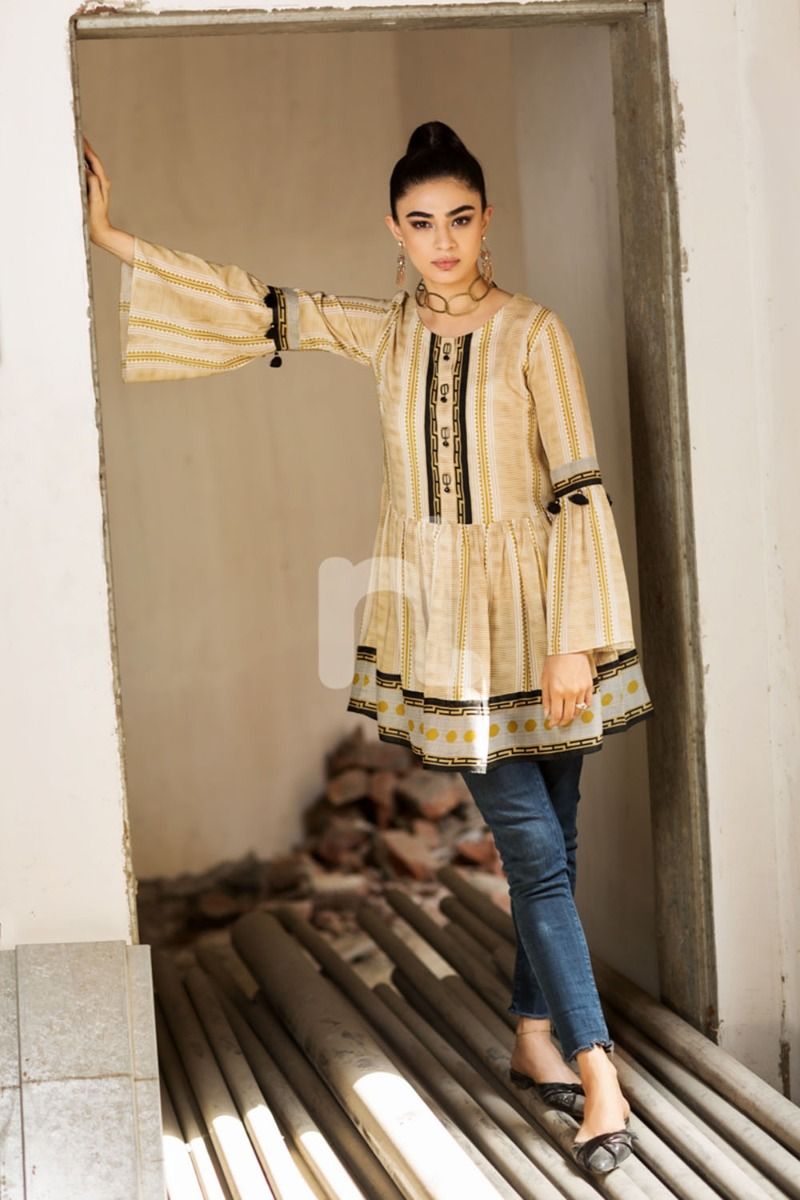 /2018/09/nishat-linen-ps18-303-beige-digital-printed-stitched-micro-modal-fusion-frock-1pc-image1.jpeg