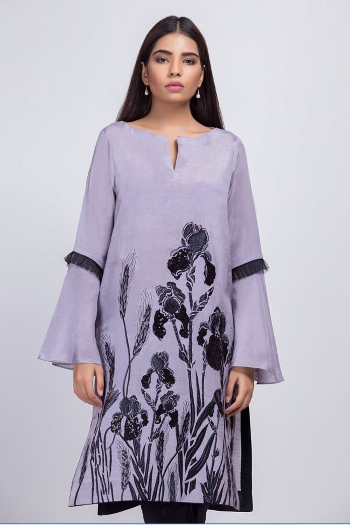/2019/01/alkaram-studio-sale-2-piece-formal-embroidered-silk-suit-gfsu1638-purple-image1.jpeg