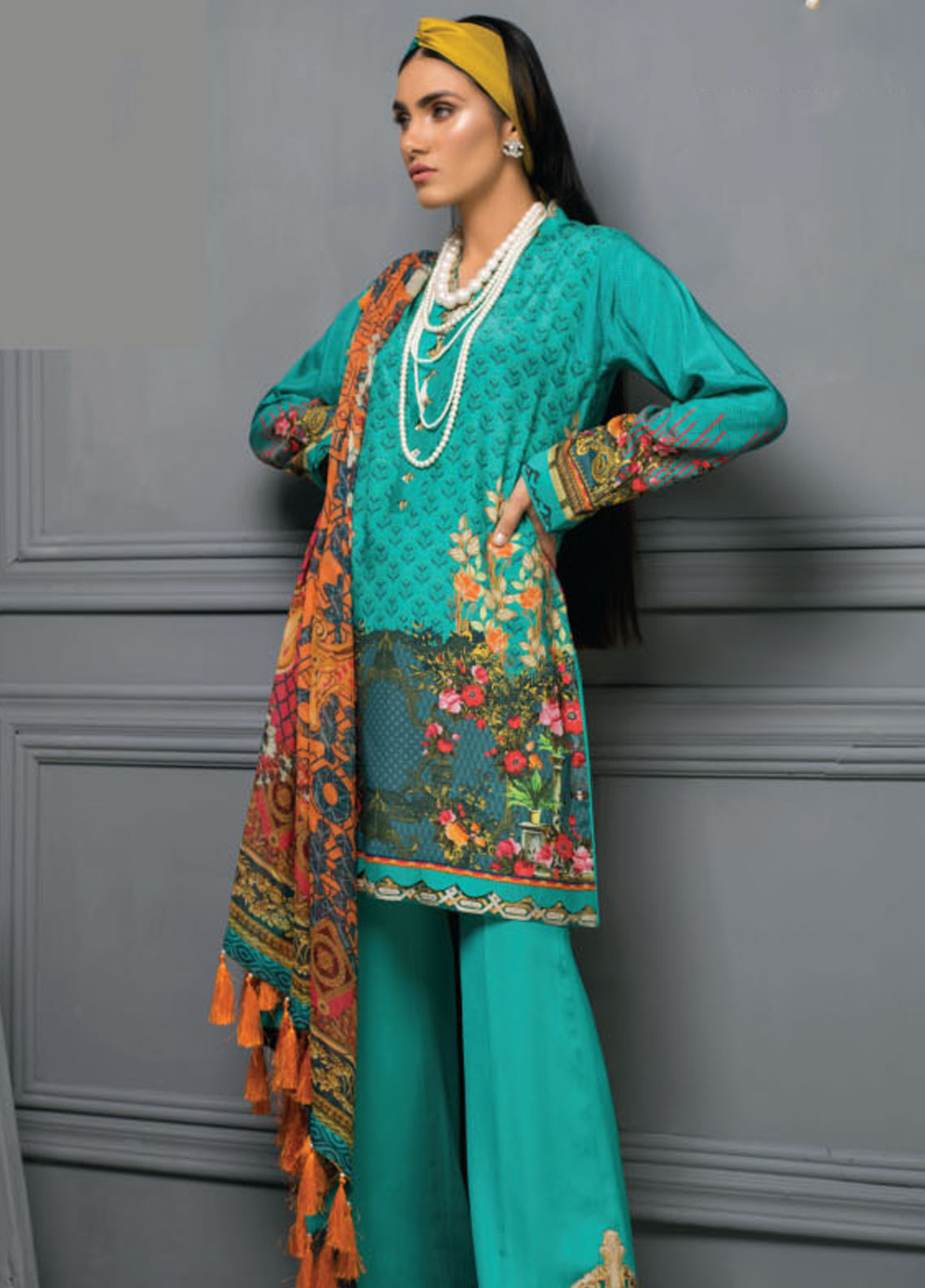 /2019/01/asim-jofa-embroidered-raw-silk-unstitched-3-piece-suit-aj18rs-02-luxury-collection-image1.jpeg