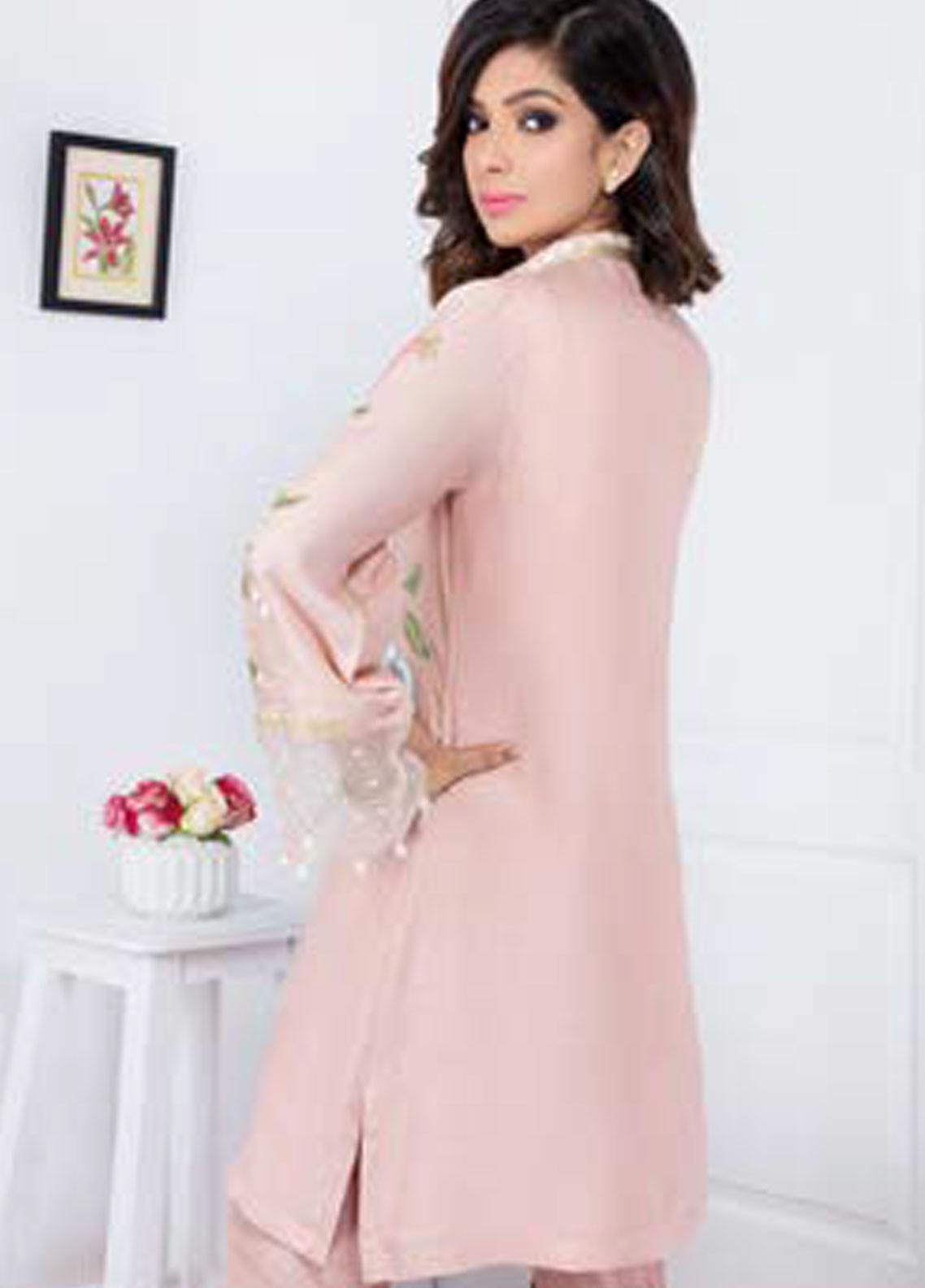 /2019/01/takhleek-by-hijab-omer-embroidered-viscose-stitched-kurtis-char-bagh-tk-1803-pink-image1.jpeg