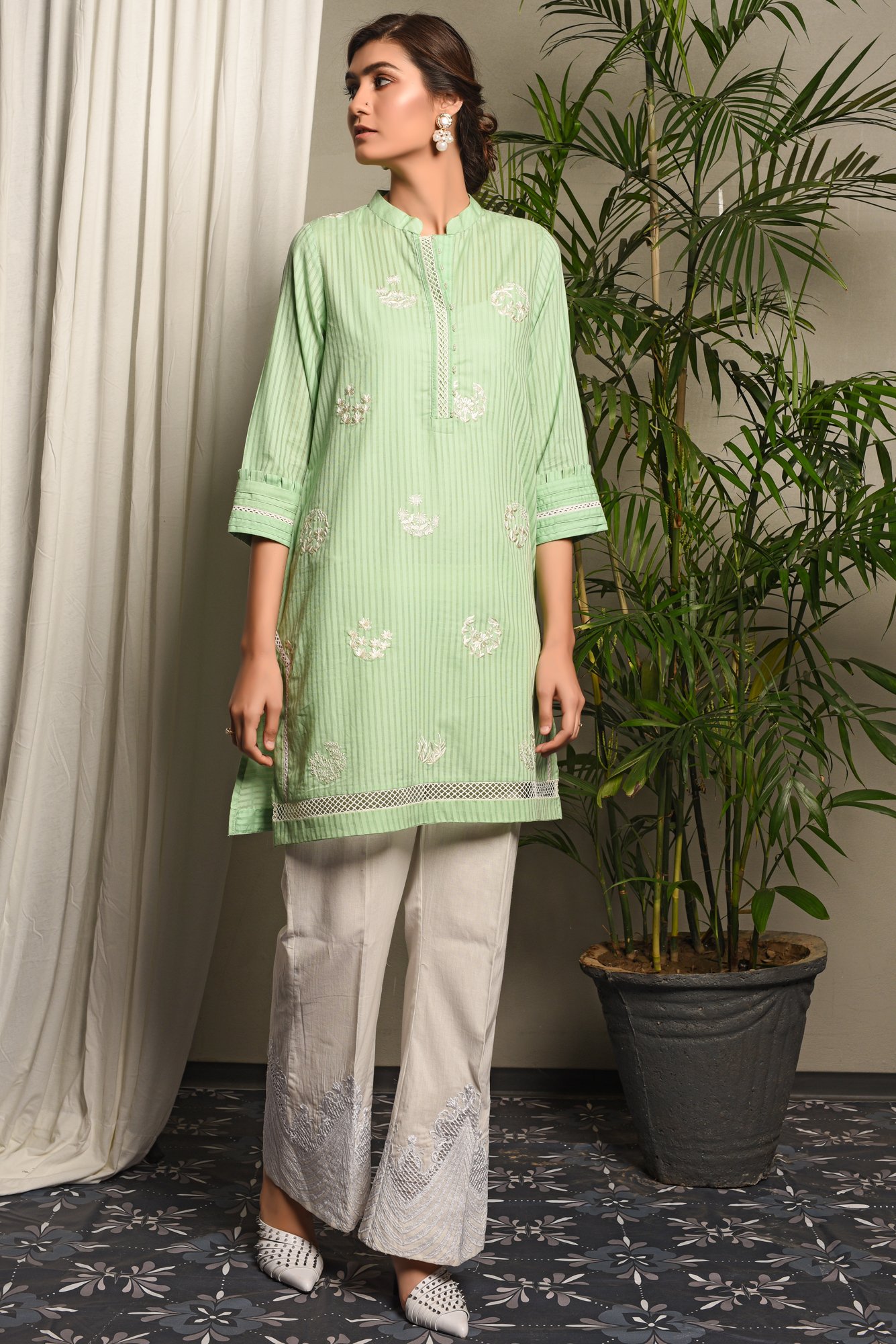 /2019/04/ethnic-by-outfitters-summer-collection-19-boutique-shirt-wtb191880-image1.jpeg