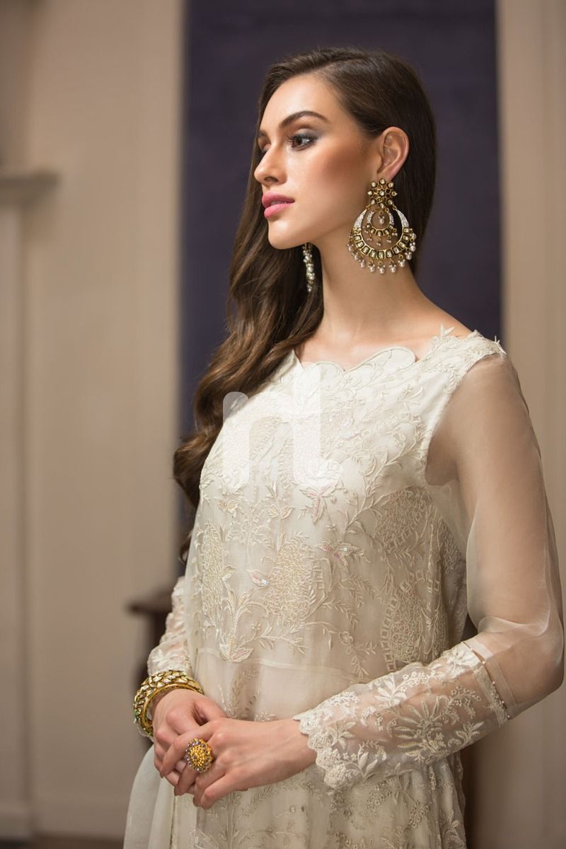 /2019/04/nishat-linen-luxury-lawn-19-41908010-organza-off-white-embroidered-luxury-unstitched-4pc-image1.jpeg