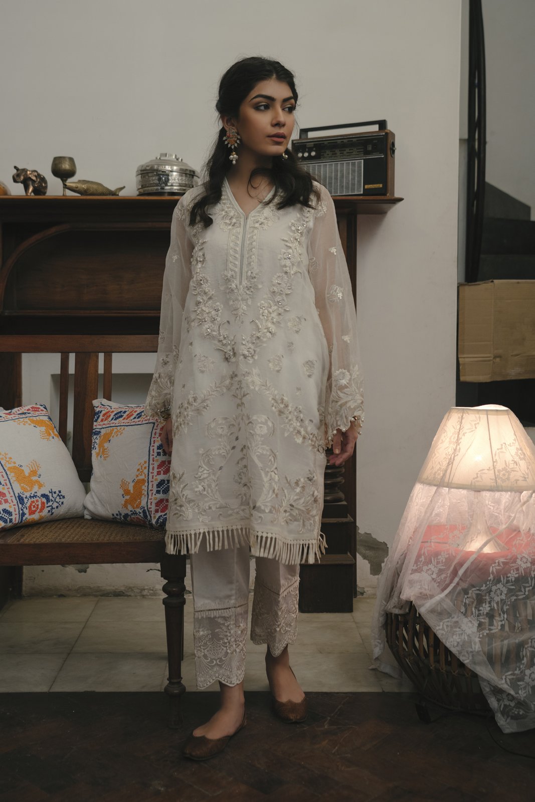 /2019/05/ethnic-by-outfitters-choti-eid-boutique-shirt-wtb291646-10203206-eh-144-image1.jpeg