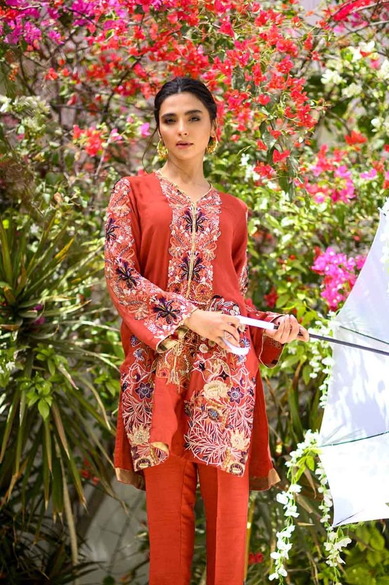/2019/05/gul-ahmed-eid-collection-khadi-net-2-pc-outfit-glamour-19-40-image1.jpeg