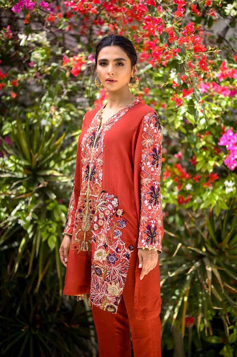 /2019/05/gul-ahmed-eid-collection-khadi-net-2-pc-outfit-glamour-19-40-image2.jpeg