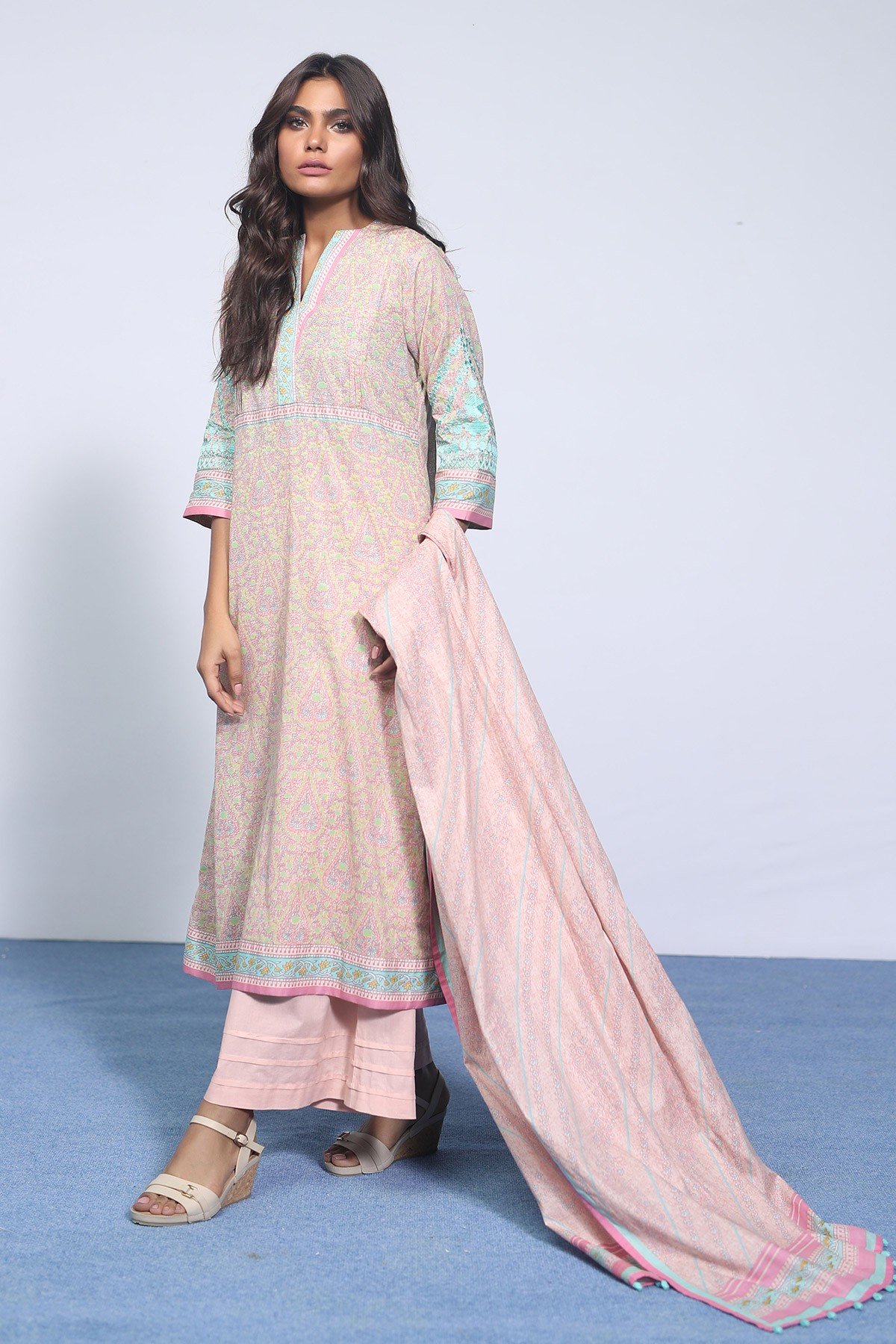 /2019/06/alkaram-studio-spring-summer-collection-3-piece-embroidered-suit-with-lawn-dupatta-ss-51-19-2-pink-image1.jpeg