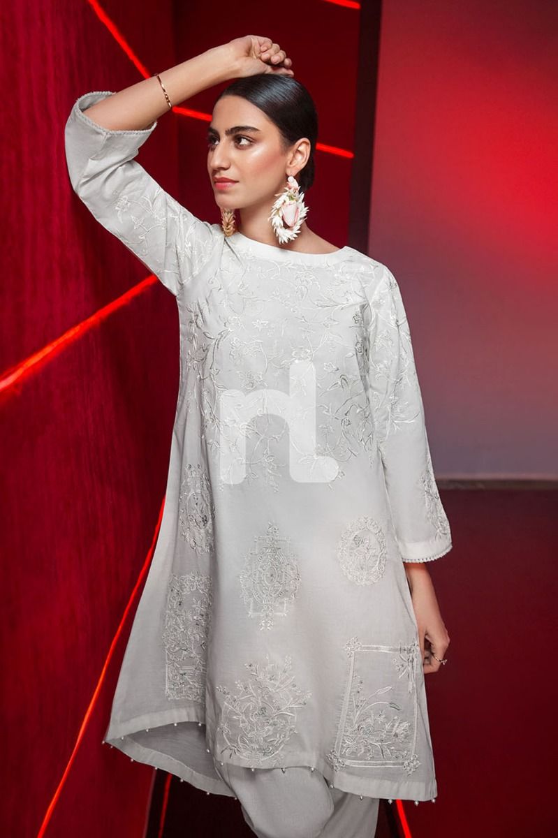 /2019/06/nishat-linen-vol-2-ps19-134-off-white-embroidered-stitched-lawn-shirt-1pc-image1.jpeg