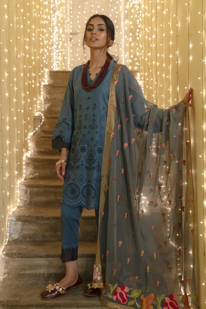 /2019/07/ethnic-by-outfitters-mahrosh-boutique-suit-shirt-dupatta-wtb391531-10216001-as-175-image1.jpeg