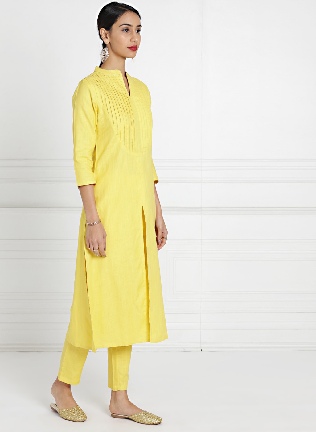 /2019/07/fifth-avenue-womens-tps175-stitch-detail-kurti-and-palazzo-set-yellow-image2.jpeg