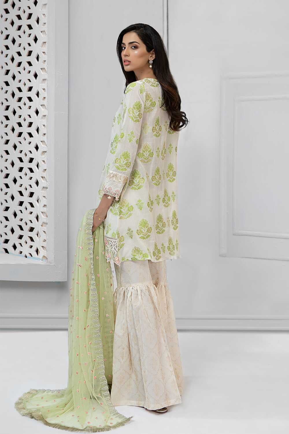 /2019/07/mariab-eid-collection-suit-light-green-dw-2225-image2.jpeg