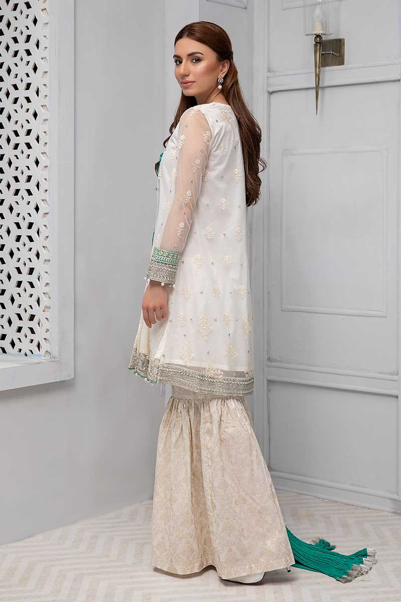 /2019/07/mariab-eid-collection-suit-off-white-dw-2194-image2.jpeg