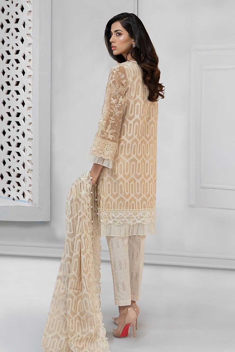 /2019/07/mariab-eid-collection-suit-off-white-sf-1915-image2.jpeg