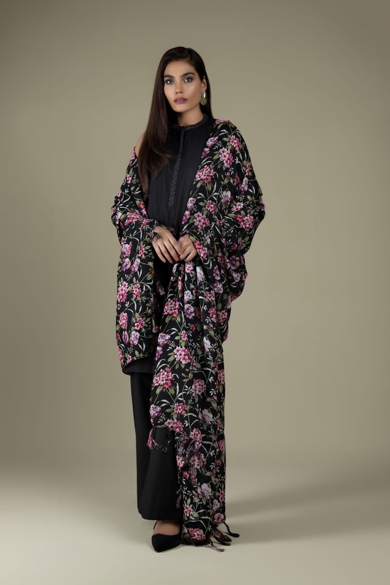 /2019/10/kayseria-winter-19-unstitched-collection-printed-3-pcs-suit-with-wool-shawlkpn-233-image2.jpeg