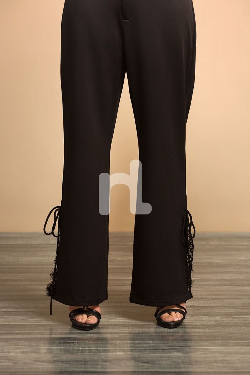 /2019/10/nishat-linen-gg-wh-black-dyed-stitched-cotton-trouser-with-lace-for-women-image1.jpeg