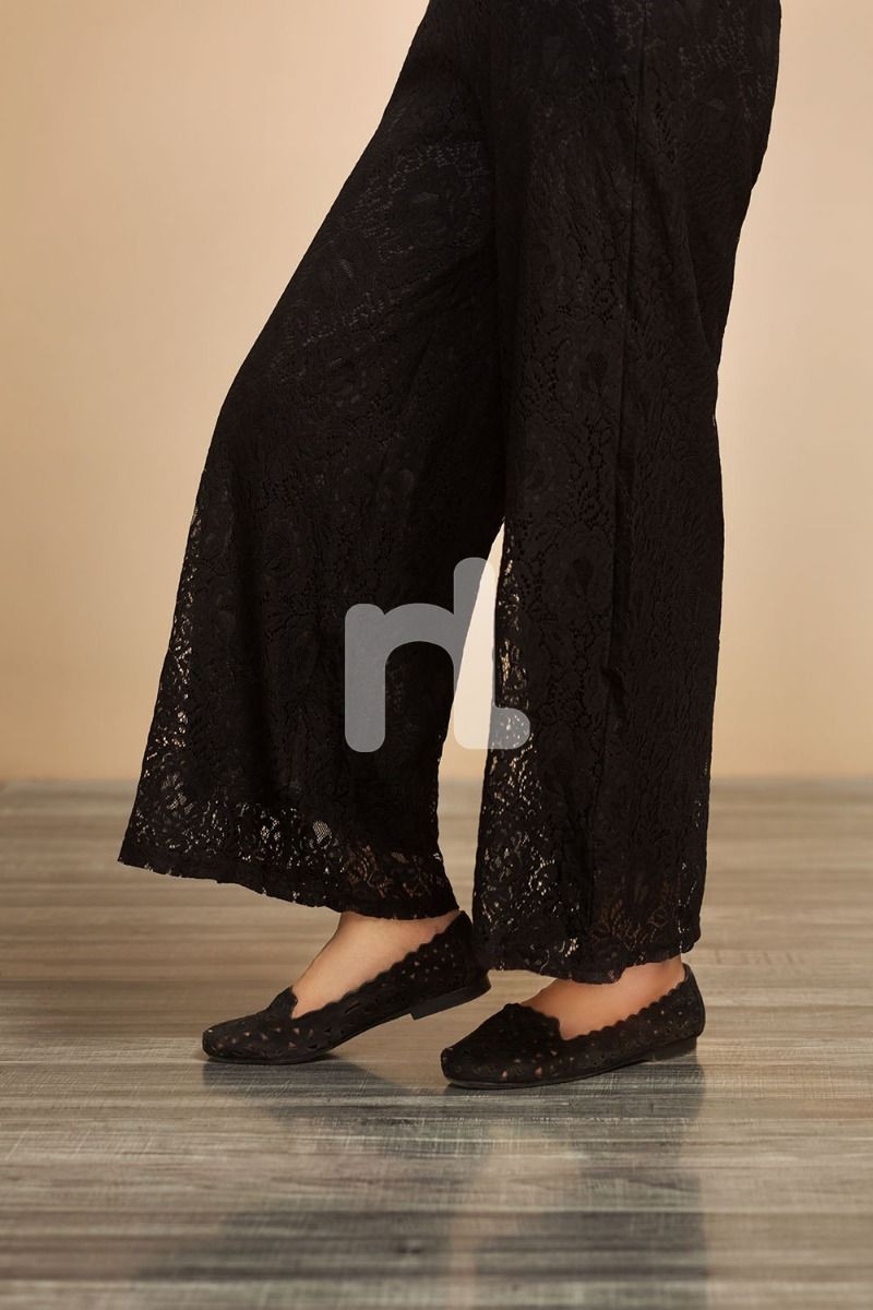 /2019/10/nishat-linen-gg-wh-black-dyed-stitched-lace-net-trouser-for-women-image2.jpeg
