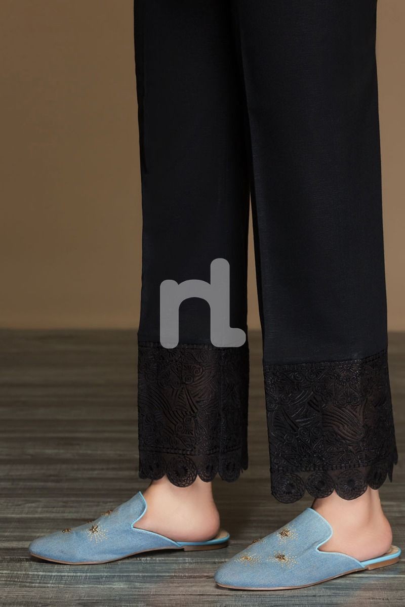 /2019/10/nishat-linen-pw19-34-black-dyed-embroidered-stitched-loose-straight-karandi-trouser-for-women-image2.jpeg