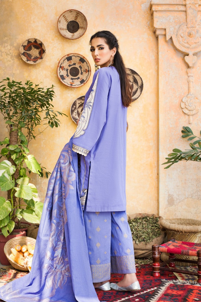 /2019/12/ethnic-by-outfitters-winter-unstitched-collection-abresham-wuc491387-10229690-ws-069-image3.jpeg