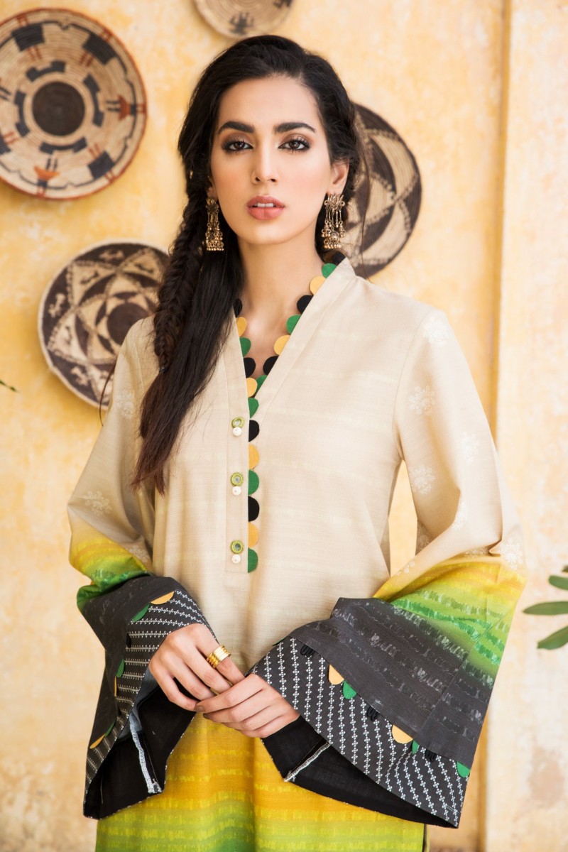 /2019/12/ethnic-by-outfitters-winter-unstitched-collection-amar-bail-wuc491366-10228667-ws-050-image2.jpeg