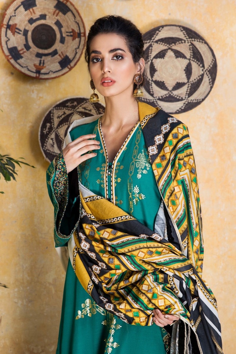 /2019/12/ethnic-by-outfitters-winter-unstitched-collection-gul-e-rana-wuc491388-10230465-ws-070-image2.jpeg