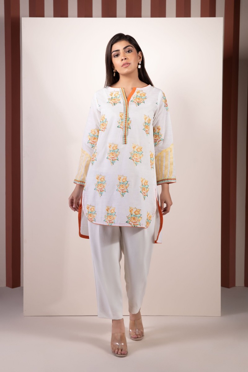 /2019/12/sapphire-ready-to-wear-floric-geometry-embroidered-khaddar-shirt-ssscpe180519-xxs-wht-image1.jpeg