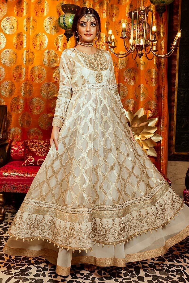 /2019/12/zahra-ahmad-luxury-pret-maharaani-mustard-image2.jpeg