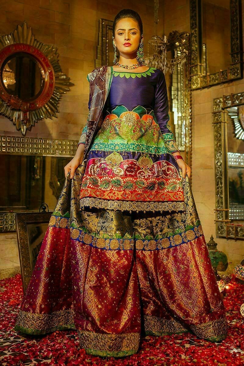 /2019/12/zahra-ahmad-wedding-wear-moor-rani-eb-07-image1.jpeg