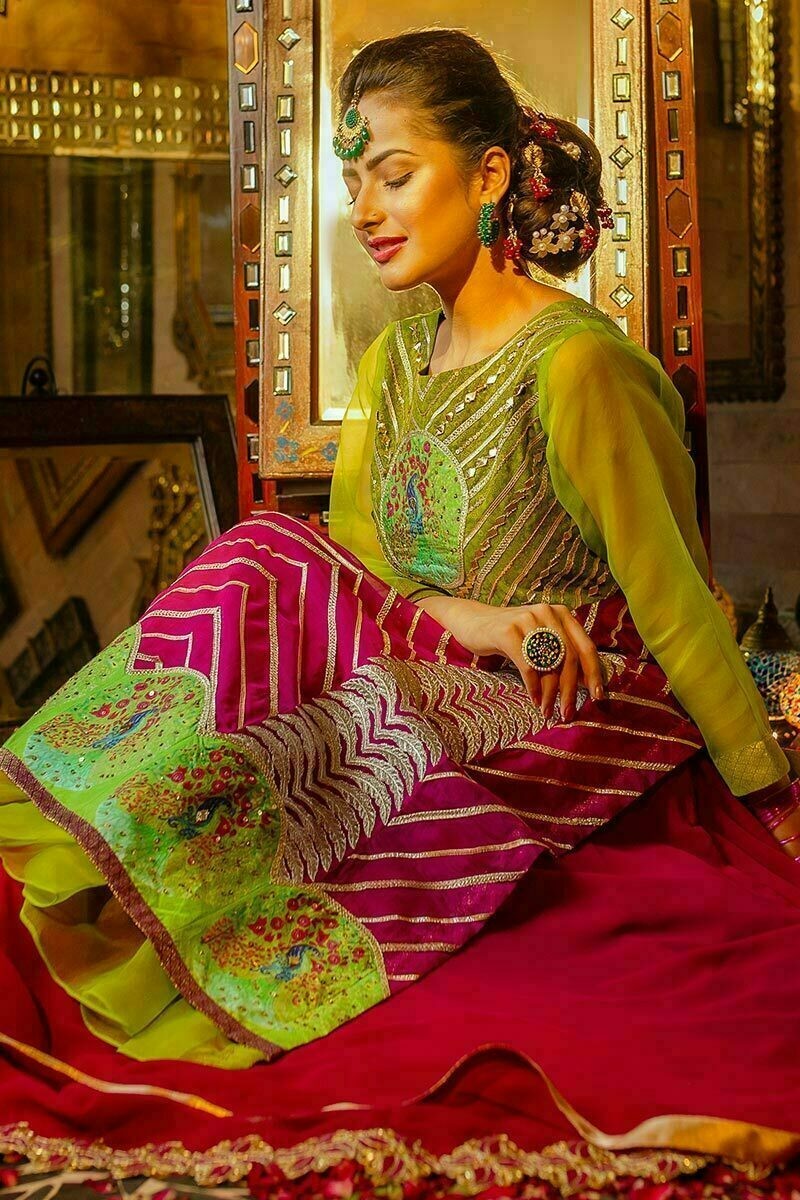 /2019/12/zahra-ahmad-wedding-wear-sawan-eb-21-image2.jpeg