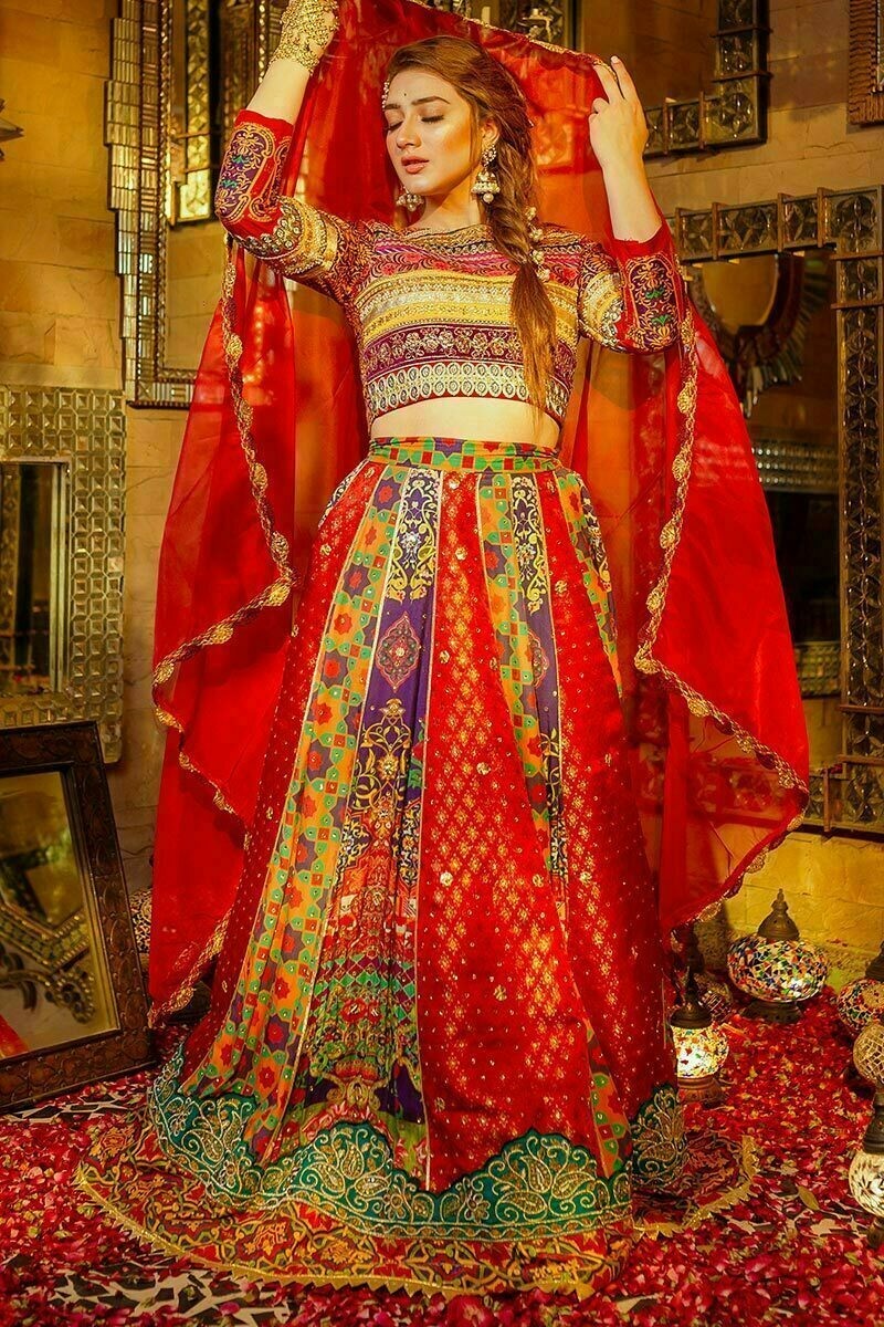 /2019/12/zahra-ahmad-wedding-wear-vintage-eb-32-image2.jpeg