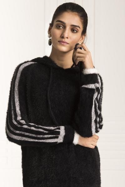 /2020/01/by-the-way-sweater-traveling-tan-wrw0361-reg-blk-image3.jpeg