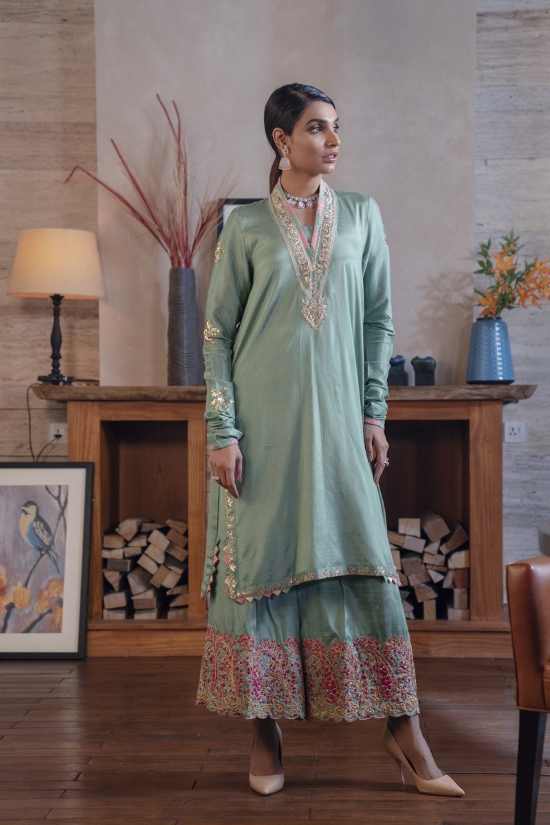 /2020/01/ethnic-by-outfitters-boutique-suits-shirt-shalwar-wtb491876-10232530-l-23-image1.jpeg