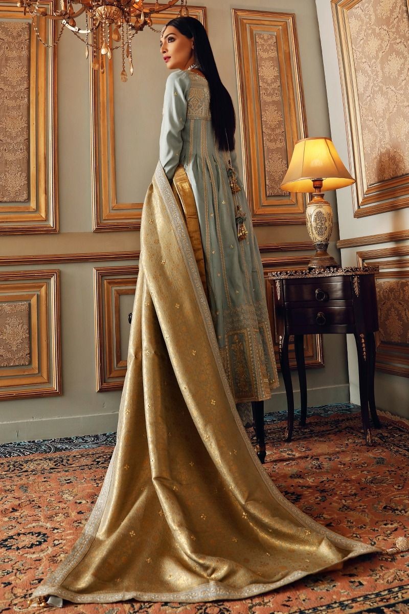 /2020/01/gul-ahmed-maahru-collection-3-pc-hand-embroidered-suit-prw-04-image3.jpeg