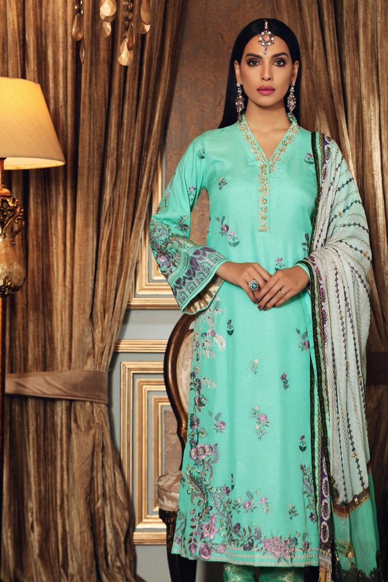 /2020/01/gul-ahmed-maahru-collection-3-pc-hand-embroidered-suit-prw-06-image2.jpeg