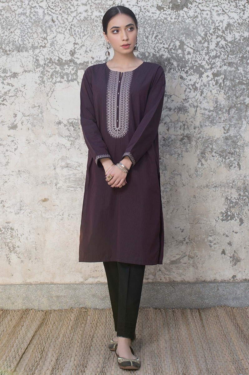 /2020/01/zeen-woman-merak-winter-pret-1-pc-stitched-shirt--yarn-dyed-wa194049-maroon-image1.jpeg