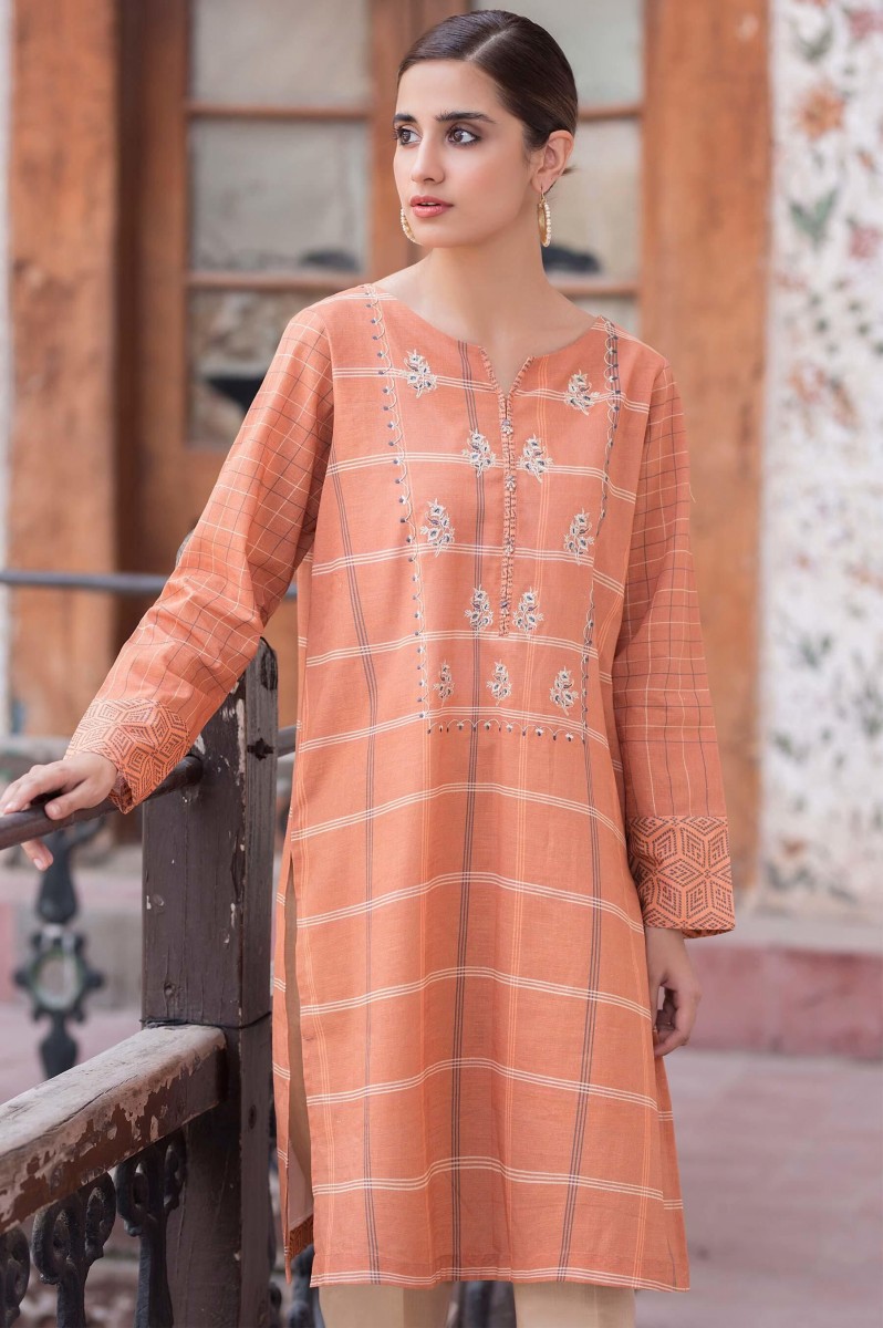 /2020/01/zeen-woman-merak-winter-pret-stitched-1-piece-digital-embroidered-cambric-wl195032-peach-image3.jpeg