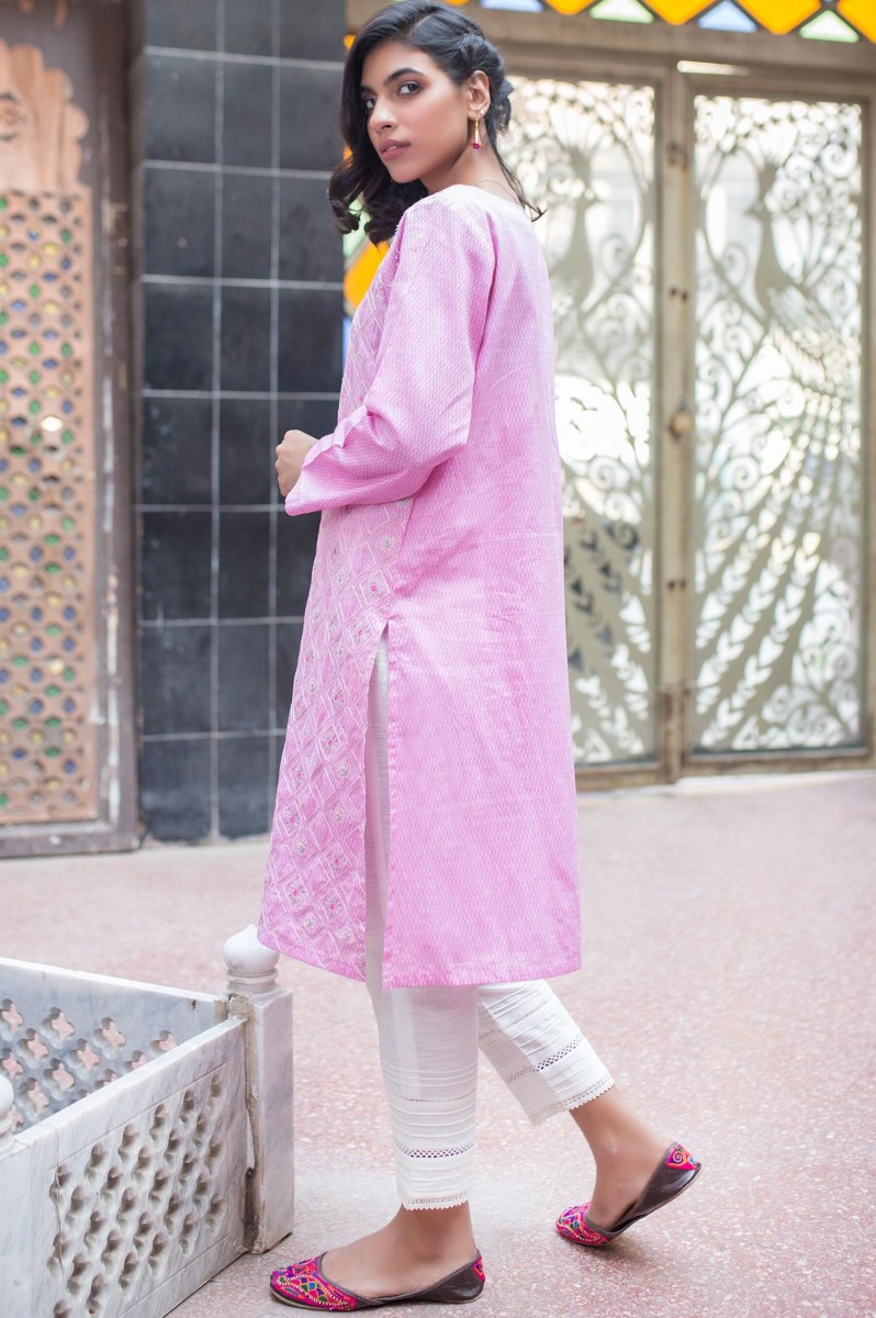 /2020/01/zeen-woman-merak-winter-pret-stitched-3-piece-printed-cambric-wl395036-mustard-image2.jpeg