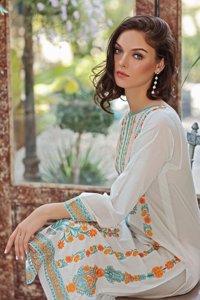 /2020/02/gul-ahmed-summer-lawn20-1pc-unstitched-embroidered-lawn-shirt-sl-794-image3.jpeg