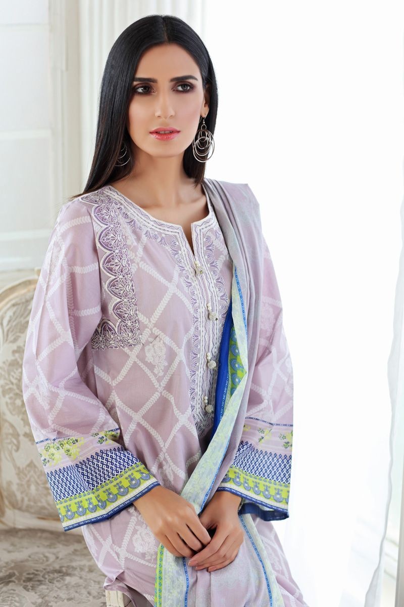 /2020/02/gul-ahmed-summer-lawn20-3pc-unstitched-embroidered-lawn-suit-cl-721-b-image3.jpeg