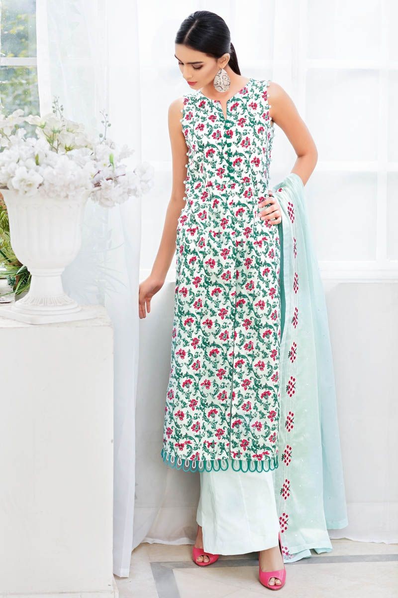 /2020/02/gul-ahmed-summer-lawn20-3pc-unstitched-embroidered-lawn-suit-cl-935-image1.jpeg