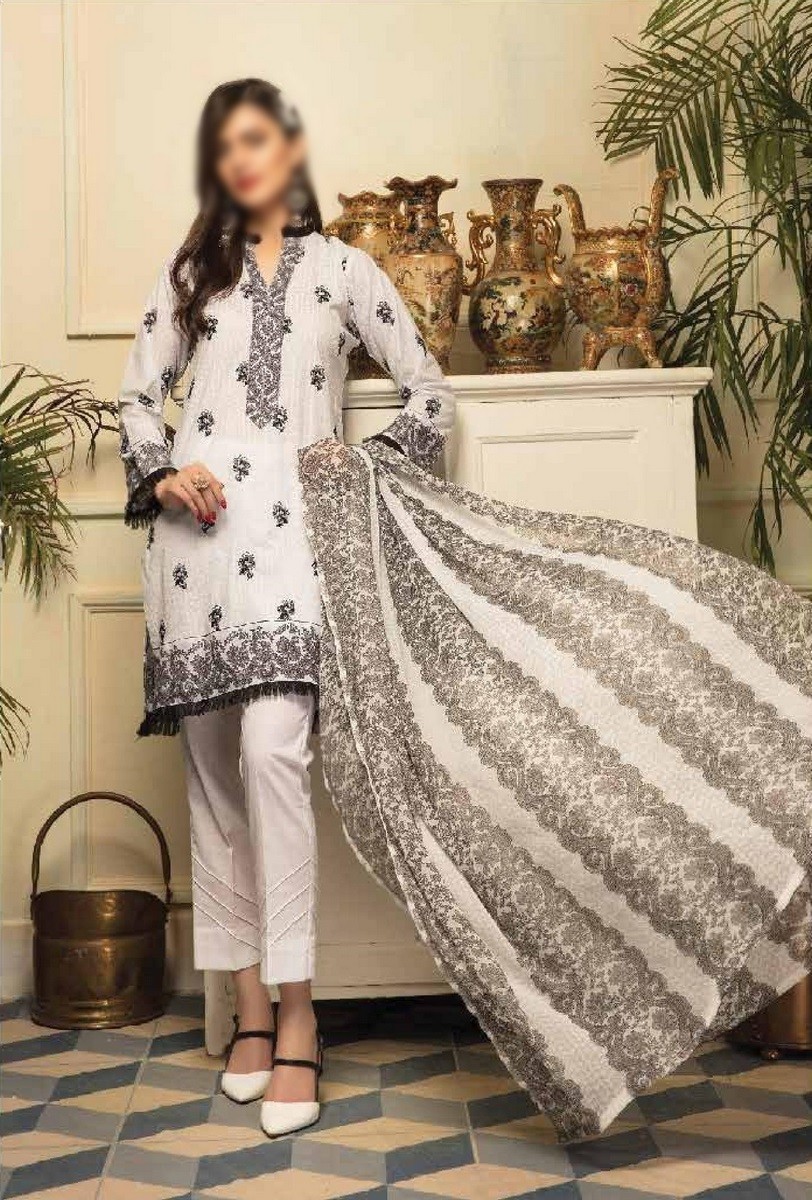 /2020/03/sanam-saeed-range-luxury-embroidered-lawn-collection-d-10-image1.jpeg