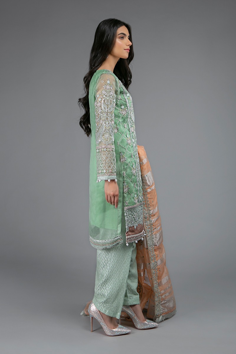 /2020/05/mariab-eid-collection-suit-green-sf-ef20-05-image2.jpeg