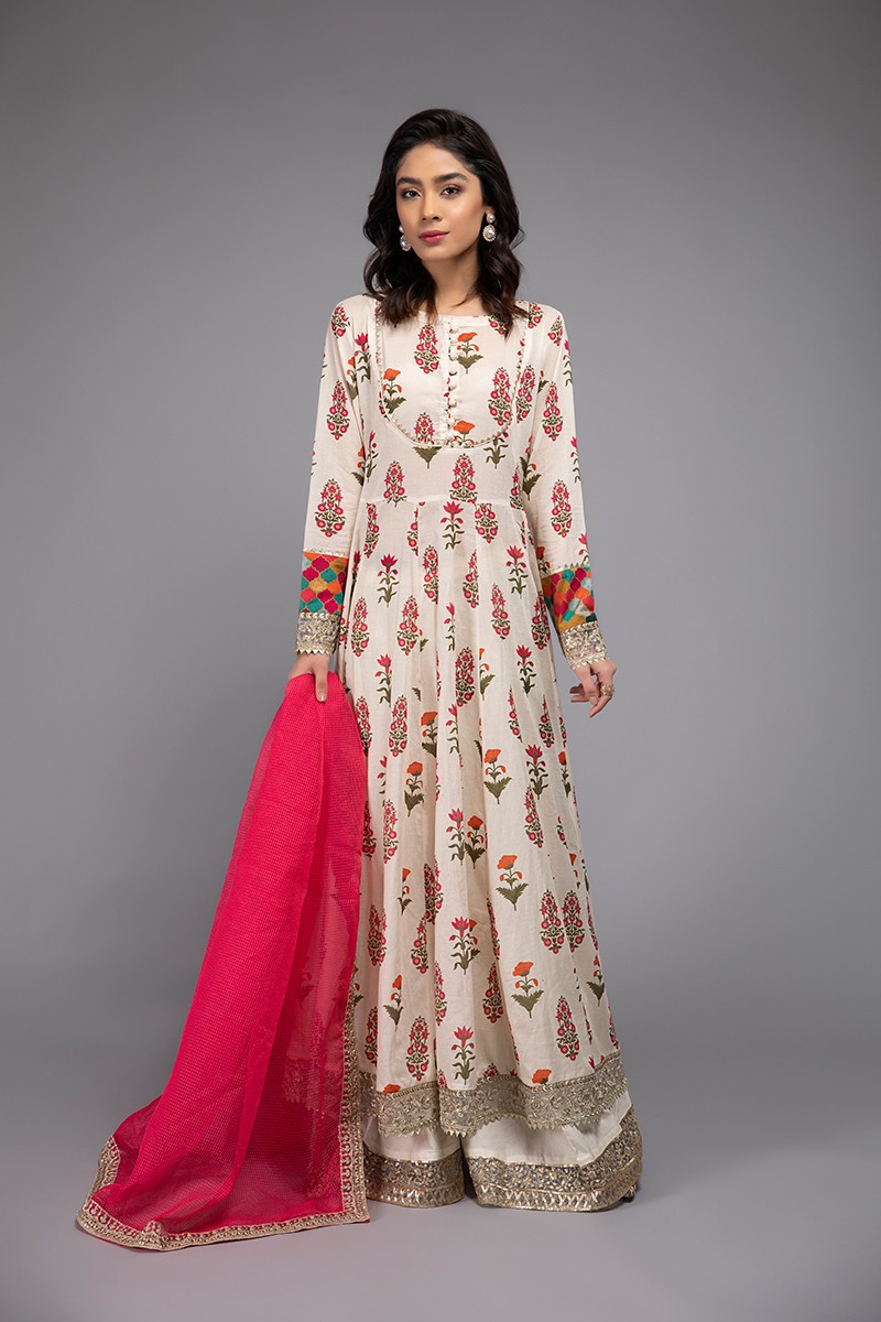 /2020/05/mariab-eid-collection-suit-off-white-dw-ef20-10-image1.jpeg