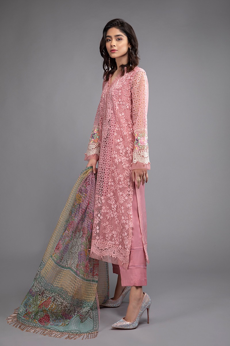 /2020/05/mariab-eid-collection-suit-pink-sf-ef20-07-image2.jpeg