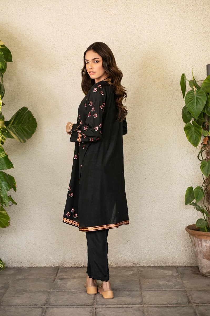 /2020/05/zeen-woman-festive-edition-stitched-1-piece-raw-silk-embroidered-shirt-wzm10109-black-fantasy-image3.jpeg
