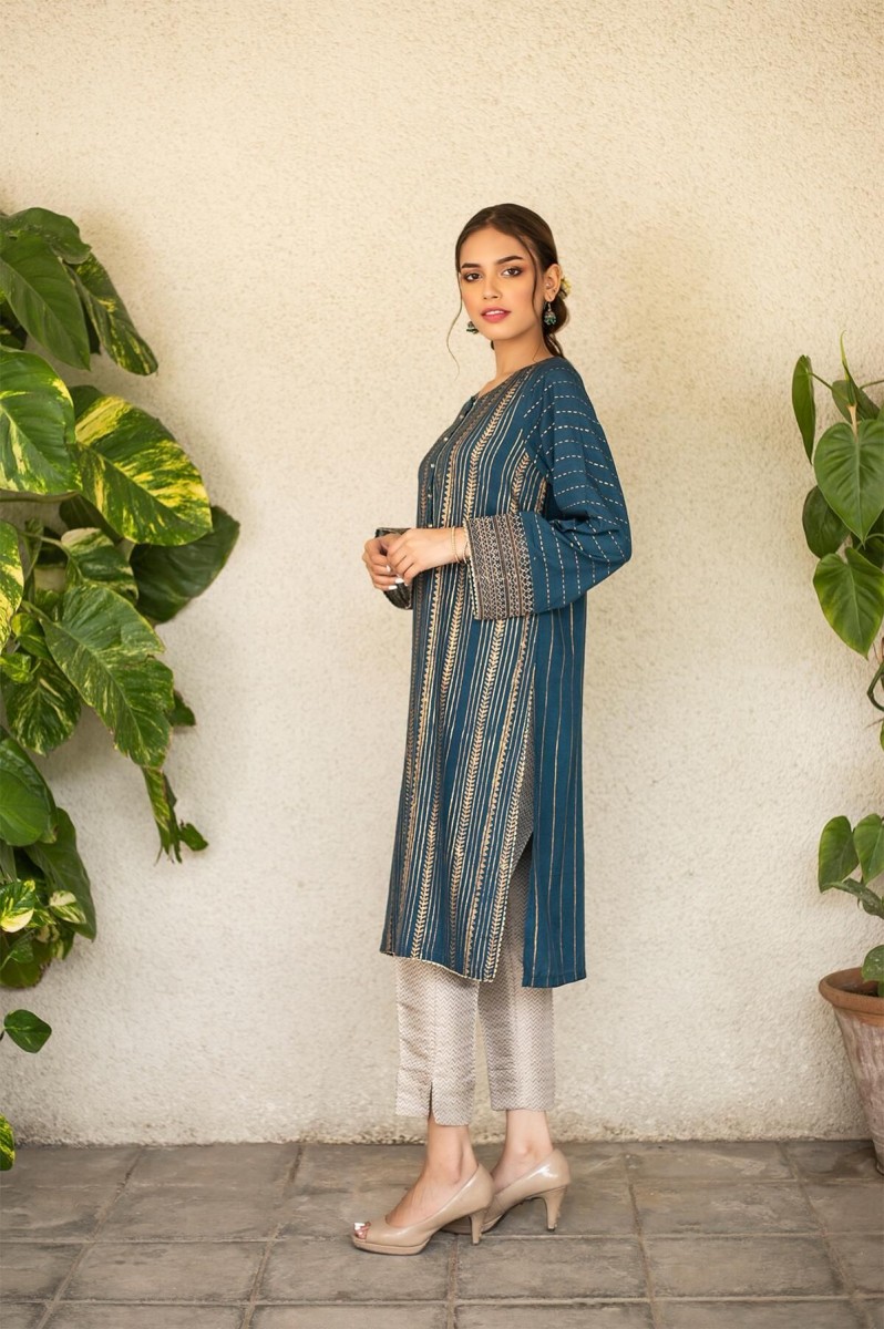 /2020/05/zeen-woman-festive-edition-stitched-1-piece-raw-silk-embroidered-shirt-wzm10110-deep-aegean-blue-image2.jpeg