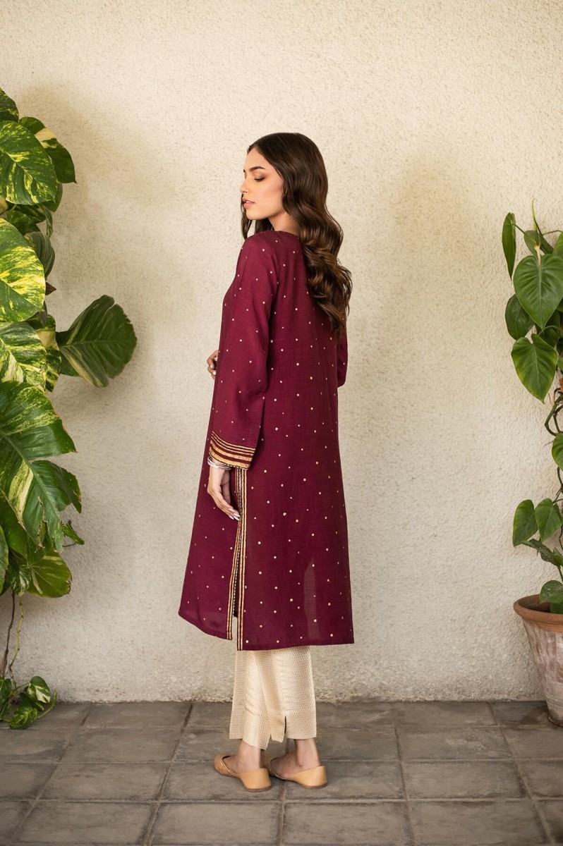 /2020/05/zeen-woman-festive-edition-stitched-1-piece-raw-silk-embroidered-shirt-wzm10111-mulberry-image3.jpeg
