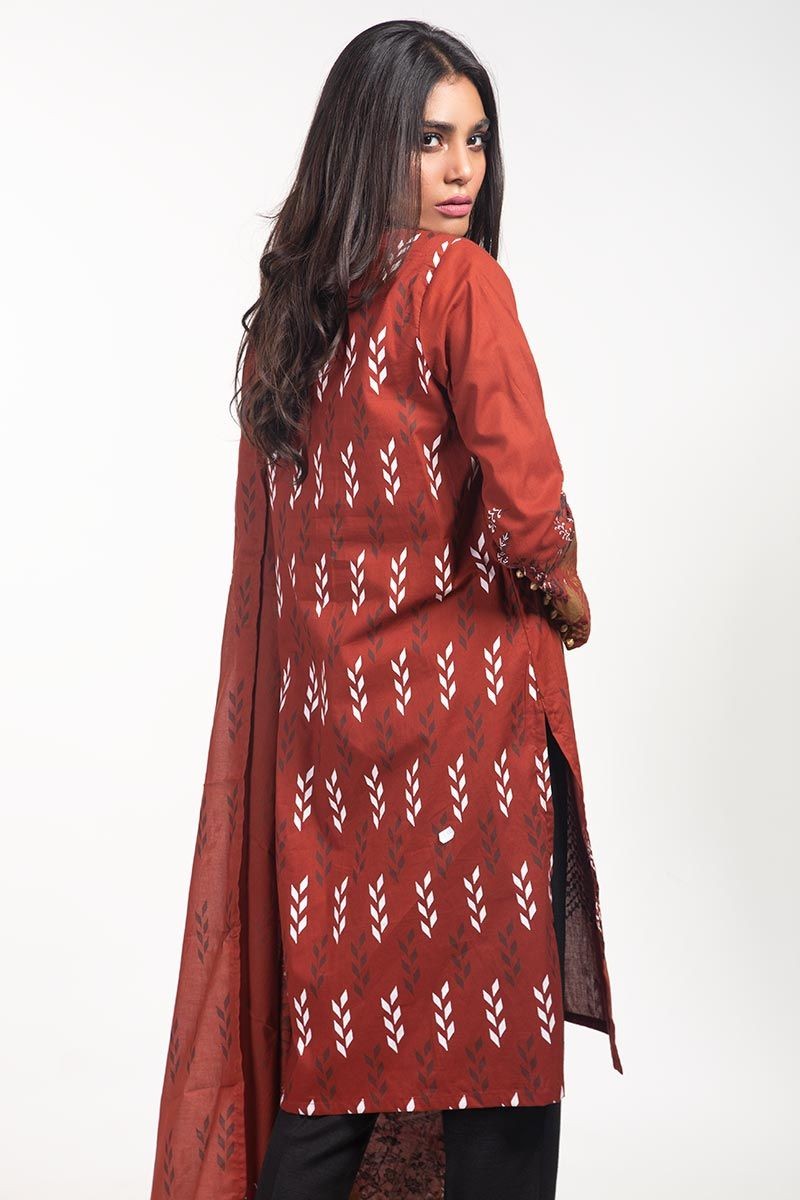 /2020/06/gul-ahmed-ready-to-wear-lawn-2-pc-outfit-ips-20-04-image3.jpeg